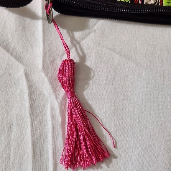 Women's Detail Floral Embroidered Black Small Crossbody Shoulder Bag Lightweight - Picture 10 of 16